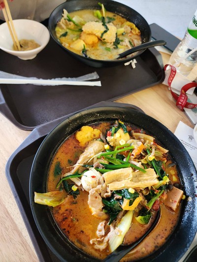 อาหาร หรือ เครื่องดื่ม