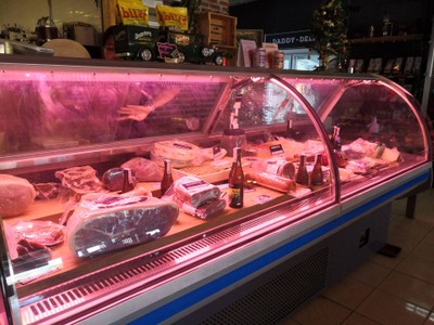 อาหาร หรือ เครื่องดื่ม