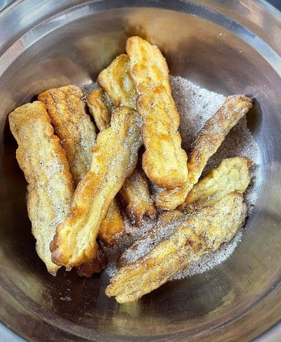 วิธีทำ Air Fryer Churros with Chocolate Sauce 💕