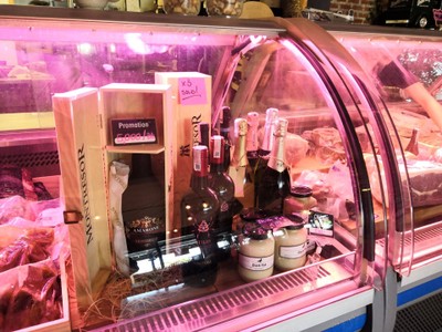 อาหาร หรือ เครื่องดื่ม