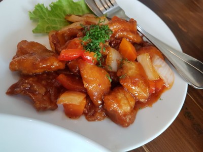 คาราเกะผัดเปรี้ยวหวาน