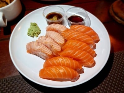 เมนูของร้าน Wonderful Pearl Cruise สี่พระยา