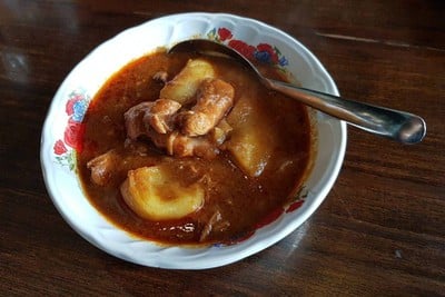 แกงมัสมั่นไก่ทุเรียน