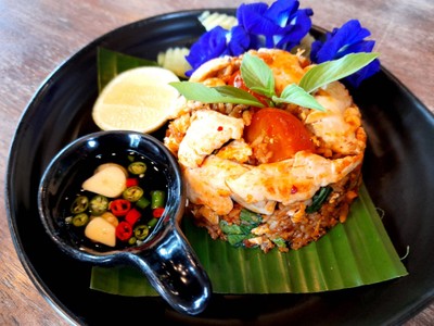 ข้าวผัดพริกเผา ไก่