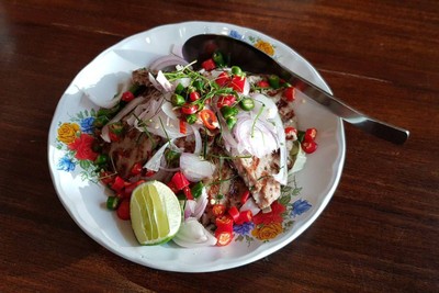 หมูสับปลาเค็มตราด