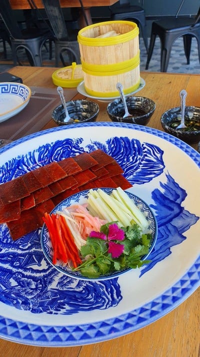 เมนูของร้าน หรงจาเป็ดปักกิ่ง Róng Ja 榮鴨 Rong Ja  หรงจาเป็ดปักกิ่งอยุธยา
