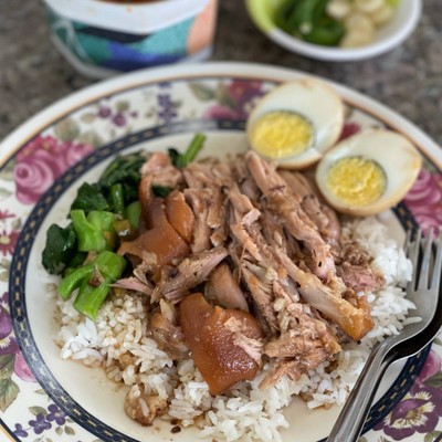 ข้าวขาหมู ธรรมดา