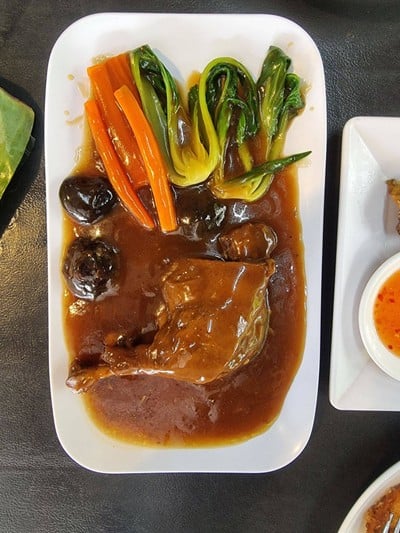 เป็ดอบน้ำแดง