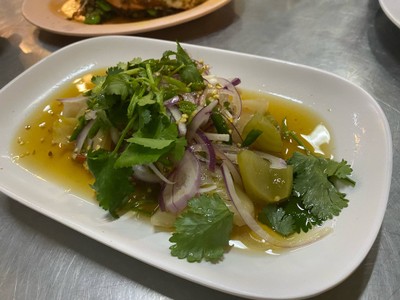 ยำผักกาดดอง