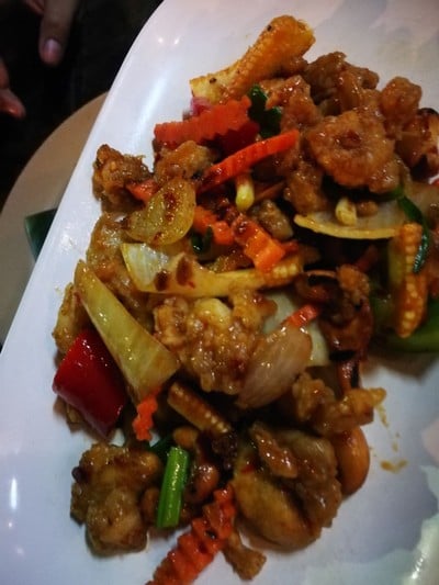 อาหาร หรือ เครื่องดื่ม