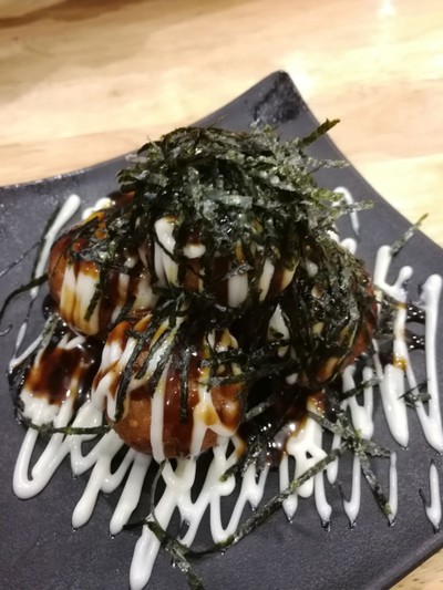 อาหาร หรือ เครื่องดื่ม