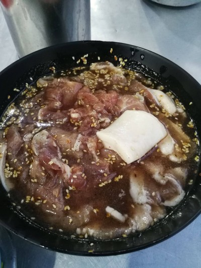 อาหาร หรือ เครื่องดื่ม