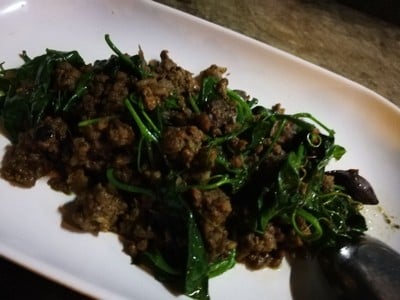 อาหาร หรือ เครื่องดื่ม