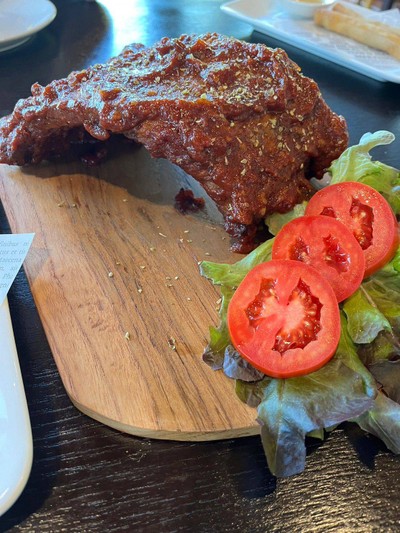 อาหาร หรือ เครื่องดื่ม