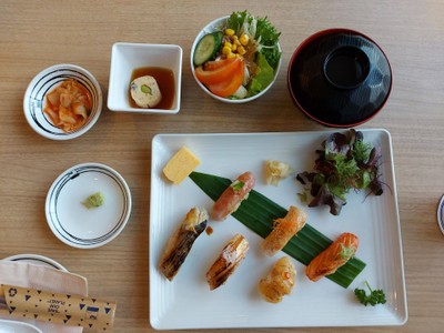 Aburi Nigiri Sushi Set