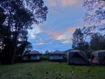 บรรยากาศ อุทยานแห่งชาติน้ำตกแม่สุรินทร์