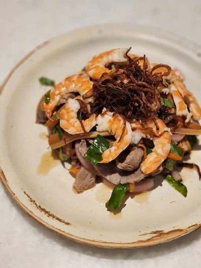 อาหาร หรือ เครื่องดื่ม