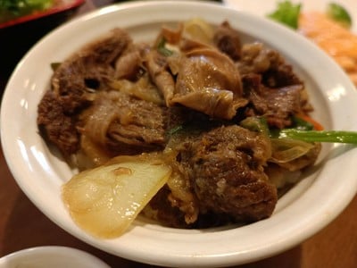 ข้าวหน้าเนื้อ