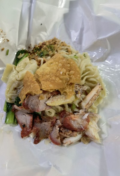 บะหมี่เกี้ยวปู