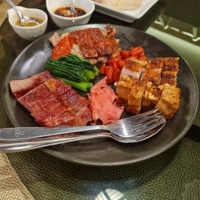 อาหาร หรือ เครื่องดื่ม