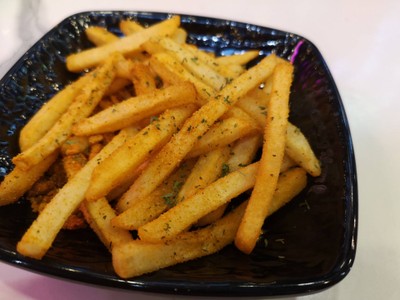 อาหาร หรือ เครื่องดื่ม