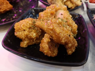 อาหาร หรือ เครื่องดื่ม