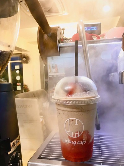 อาหาร หรือ เครื่องดื่ม