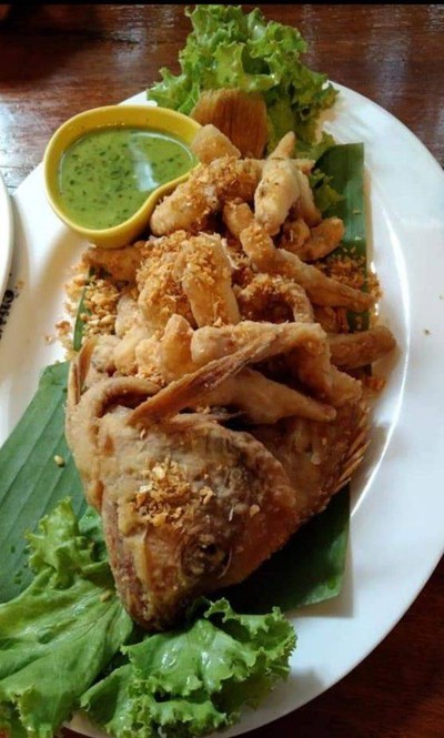 อาหาร หรือ เครื่องดื่ม
