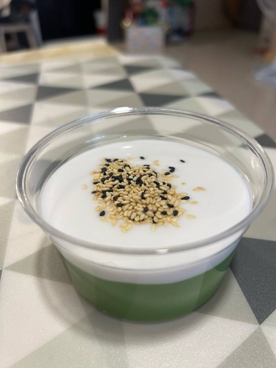 ขนมเปียกปูนใบเตยกะทิสด