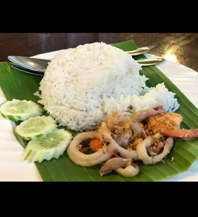 อาหาร หรือ เครื่องดื่ม