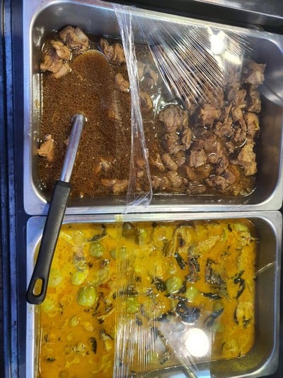 อาหาร หรือ เครื่องดื่ม