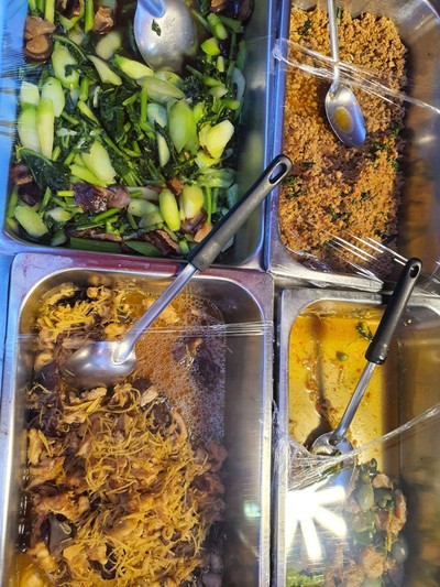 อาหาร หรือ เครื่องดื่ม