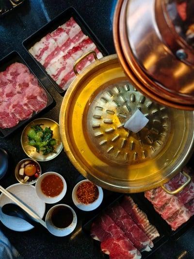 เมนูของร้าน ทองเนื้อเก้า บรรทัดทอง