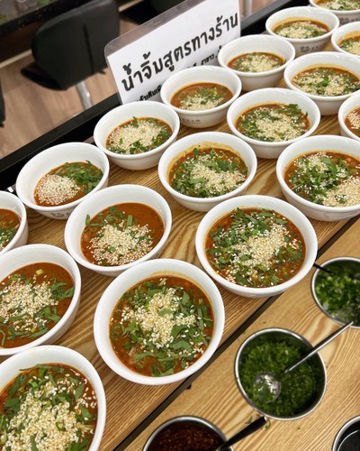 สุกี้จินดา นวลจันทร์