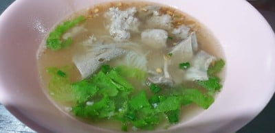 เส้นเล็กน้ำ