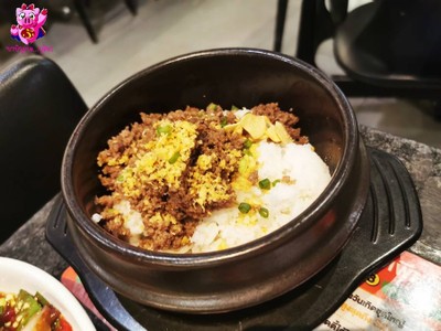 ข้าวคลุกมันเนื้อ