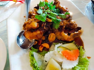 อาหาร หรือ เครื่องดื่ม