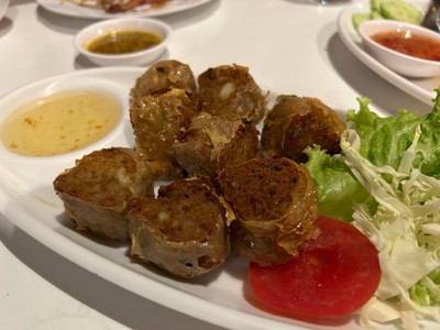 ฮ้อยจ๊อ