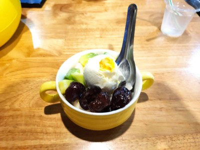 ไอติมใส่ไข่แข็ง เลือก3อย่าง