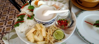 ขนมจีนซาวน้ำ