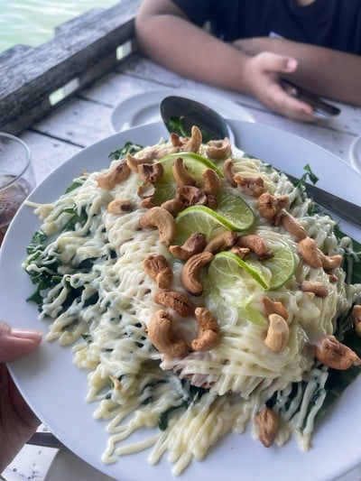 ไก่ยอดหญ้า