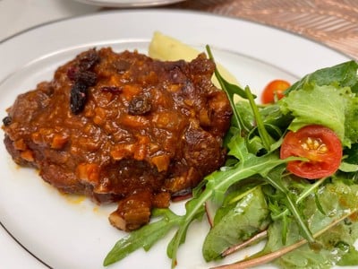 Chicken in red wine