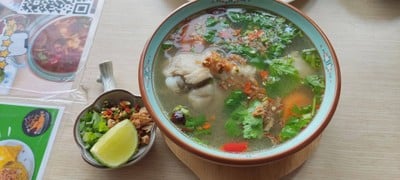 เมนูของร้าน อาหารตามสั่งอิสลาม ข้าวหมกไก่ย่างบังฟารุก ฮาลาล ร้านอาหารอิสลาม 曼谷“邦发禄烤鸡”清真餐厅 热烈欢迎所有穆斯林游客 นวมินทร์ 86