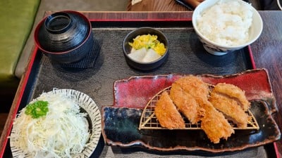 ชุดสันใน