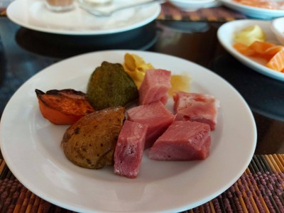 อาหาร หรือ เครื่องดื่ม