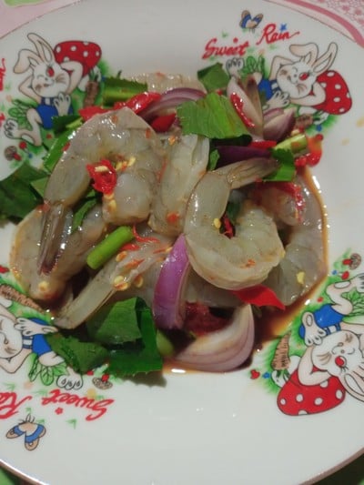 ยำกุ้งสด ปลาร้ายั่ว