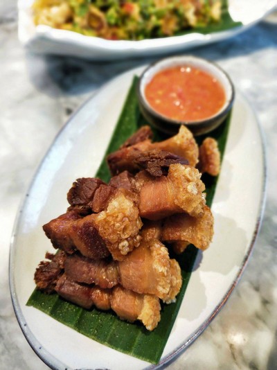 หมูกรอบมีรส