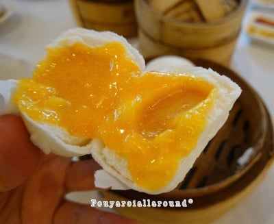 ซาลาเปาไส้ครีมใส่ไข่เค็ม