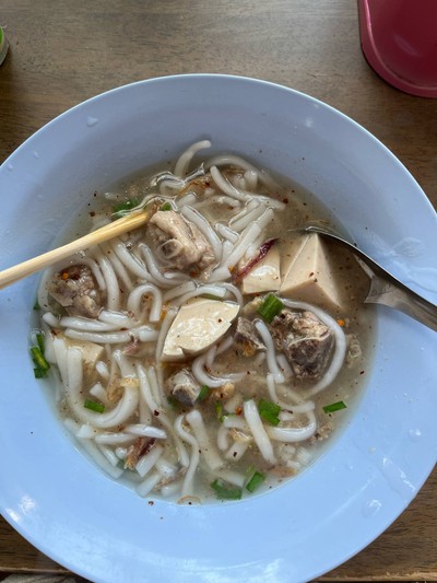 ก๋วยจั๊บญวณ