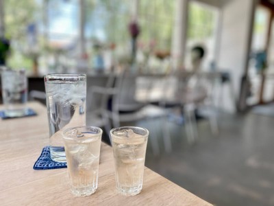 🥂 Welcome Drink.